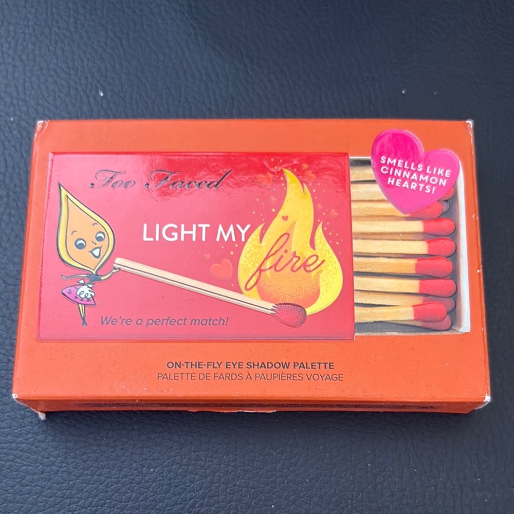 Too Faced Light My Fire On-The-Fly Eye Shadow Palette - Red & Orange